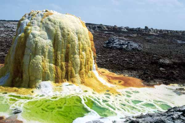 http://www.amazonie.ch/volcan/uploads/images/dallol_04_compact.jpg